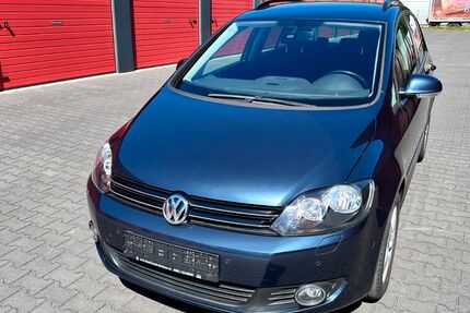 VW Golf 81.128 km 7.599 &euro; Oberhausen 46145