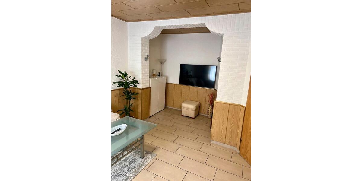 Reihenhaus Duisburg Rheinhausen - 3 Zimmer, 80 m&sup2;, 1.200&euro; | Angebot:25396681