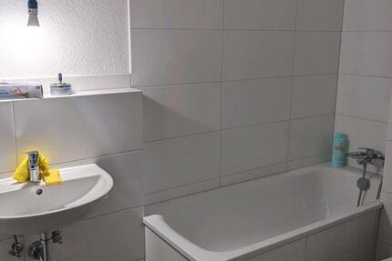 Wohnung Gelsenkirchen Gelsenkirchen-Mitte - 1 Zimmer, 27 m&sup2;, 550&euro; | Angebot:25709834