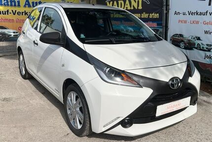 Toyota Aygo (X) 145.000 km 4.900 € Dortmund 44147