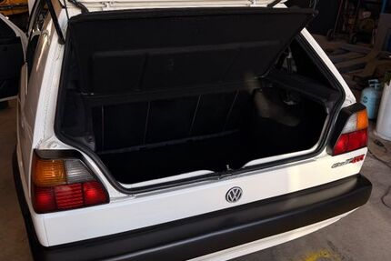 VW Golf 71.000 km 11.490 &euro; Duisburg 47279