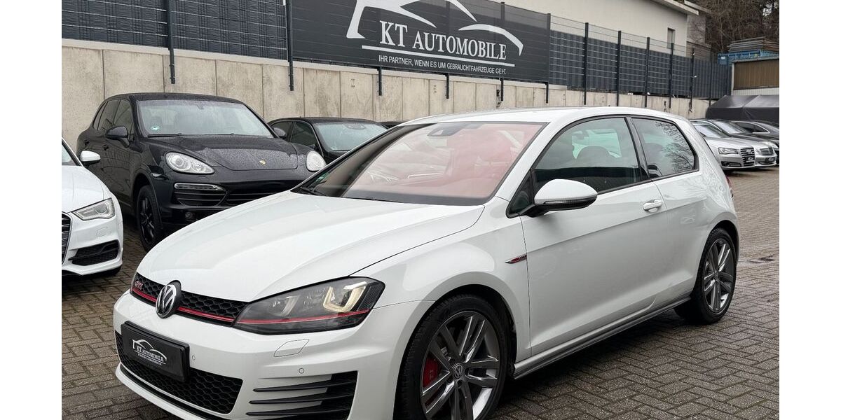 VW Golf 156.000 km 13.750 &euro; Dinslaken 46539