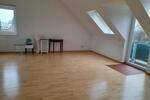 Kaarst-Mietwohnung 90 Qm mit 2 Stellplätzen
