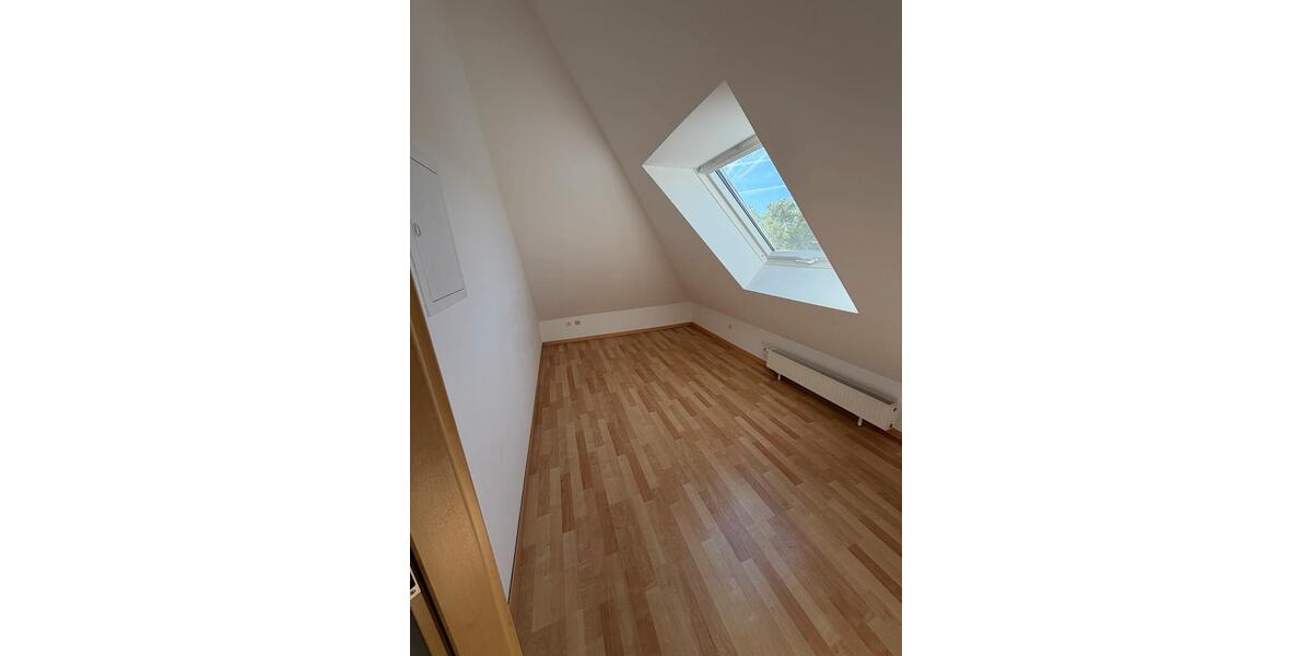 Dachgeschoßwohnung Dorsten Altstadt - 2 Zimmer, 90 m&sup2;, 810&euro; | Angebot:26476666