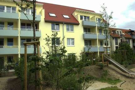 Wohnung zum Mieten in Düsseldorf 1.067 € 77 m²