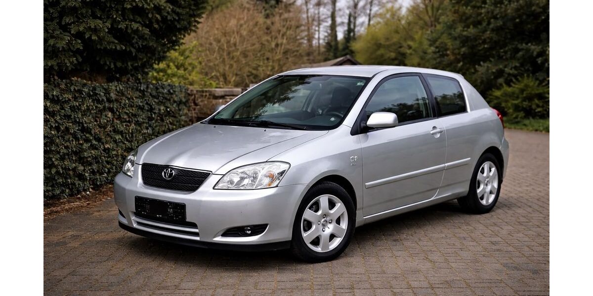 Toyota Corolla 40.200 km 6.850 &euro; Oberhausen 46149