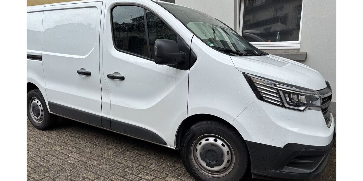 Renault Trafic 14.610 km 31.500 &euro; Essen 45307