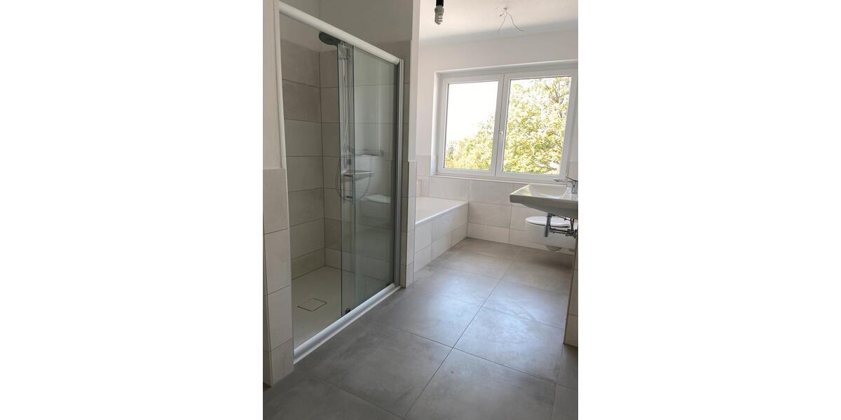 Kfw 40 exklusives Reihnenmittelhaus 5.5 zimmer