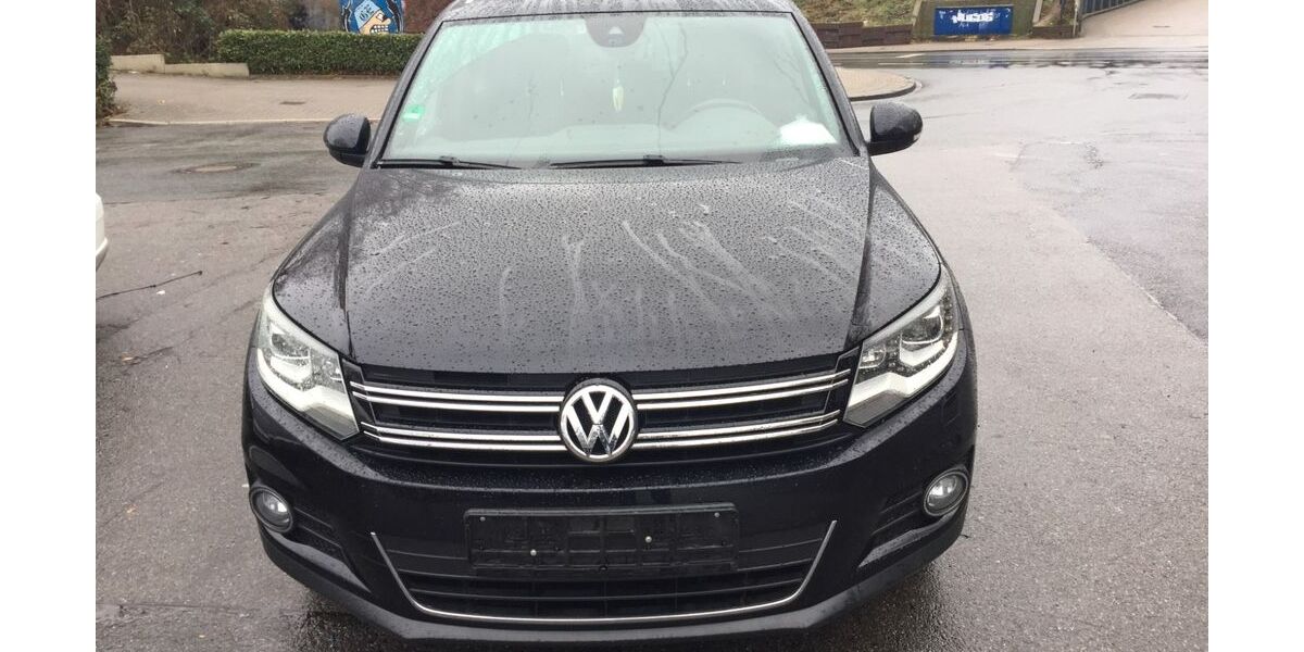 VW Tiguan 158.195 km 12.200 &euro; Gelsenkirchen 45886