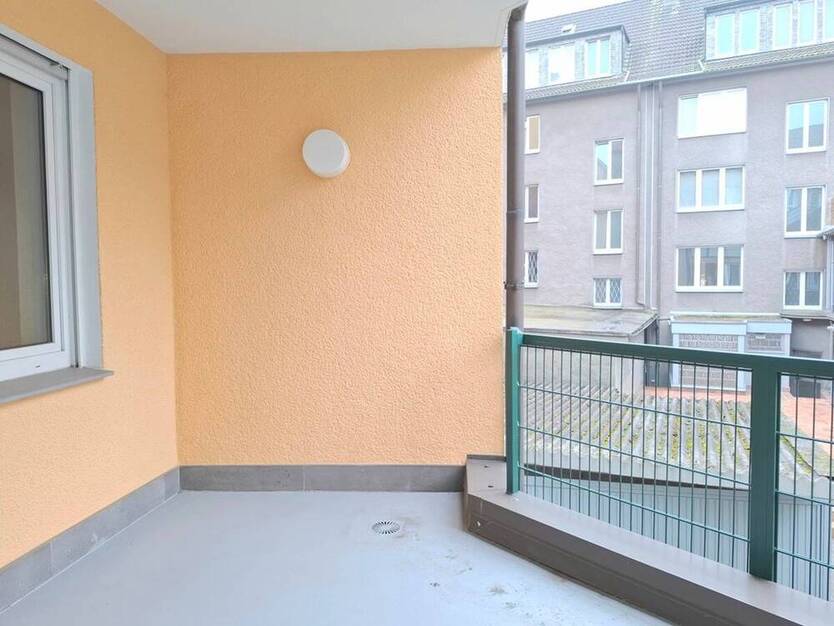 Helle Mietwohnung mit Balkon in der Recklinghäuser Innenstadt. WOHNBERECHTIGUNGSSCHEIN erforderlich.