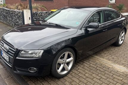 Audi A5 210.000 km 7.900 &euro; Duisburg 47179