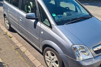Opel Meriva 66.000 km 4.000 &euro; Bochum 44799
