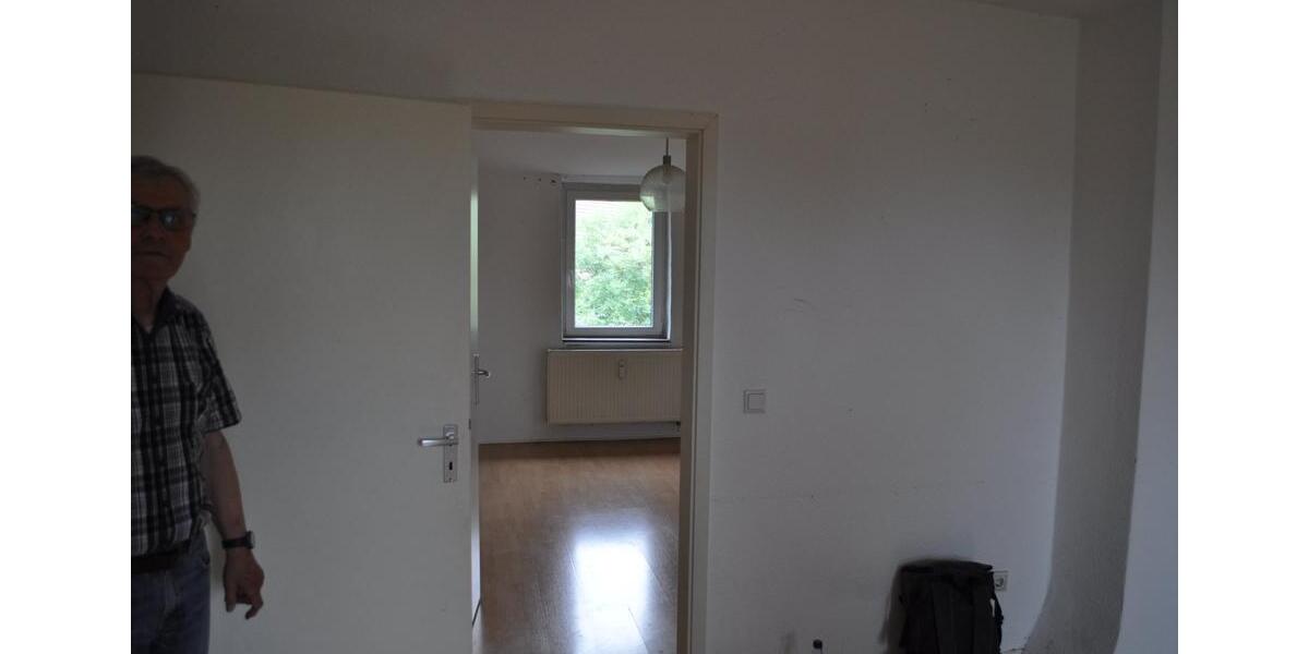 Dachgeschoßwohnung Bochum Bochum-Mitte - 2.5 Zimmer, 50 m&sup2;, 325&euro; | Angebot:25809194