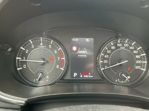 Suzuki Vitara 1.4 Mild-Hybrid Comfort+ 4x2 Android/Apple 5.630 km 29.980 &euro; HAAN 42781