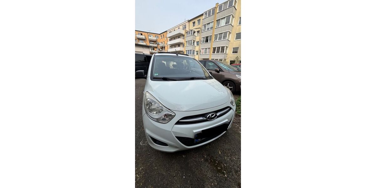 Hyundai i10 87.332 km 4.450 &euro; Essen 45131