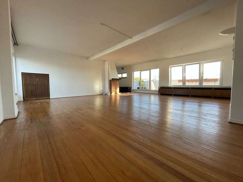 Wohnung zum Mieten in Düsseldorf 2.449 € 158 m²