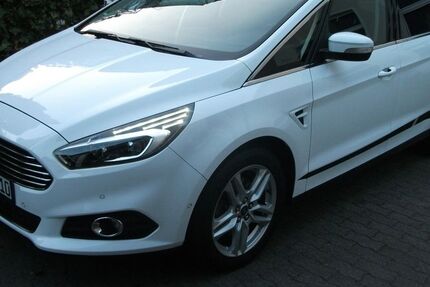 Ford S-Max 171.800 km 8.950 &euro; Recklinghausen OT Stadtmitte 45657