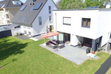 Haus zum Mieten in Witten 2.500 € 171.69 m² 6 zimmer