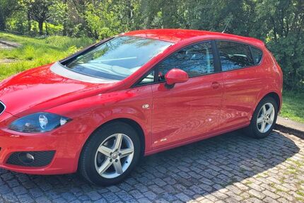 Seat Leon 70.000 km 7.500 &euro; Duisburg 47167