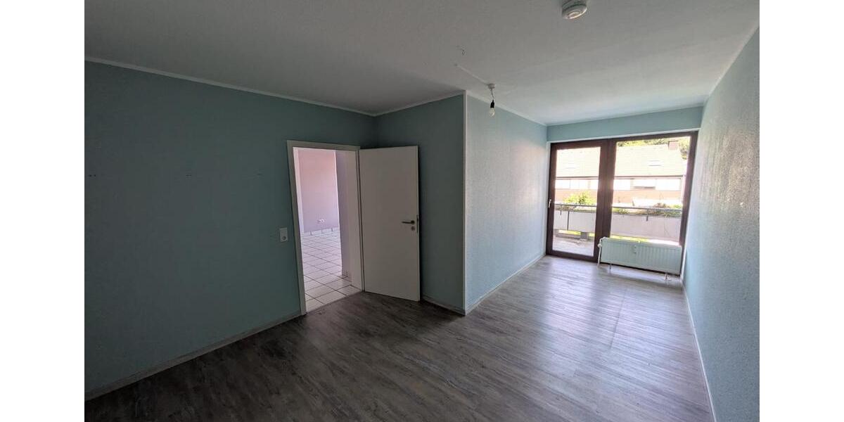 Etagenwohnung Duisburg Hochheide - 2 Zimmer, 67 m&sup2;, 120.000&euro; | Angebot:27474924
