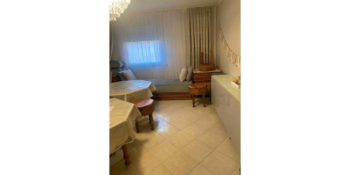 Erdgeschoßwohnung Duisburg Hamborn - 4 Zimmer, 99 m&sup2;, 169.000&euro; | Angebot:25833481