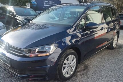 VW Touran 67.986 km 19.950 &euro; Wuppertal 42109
