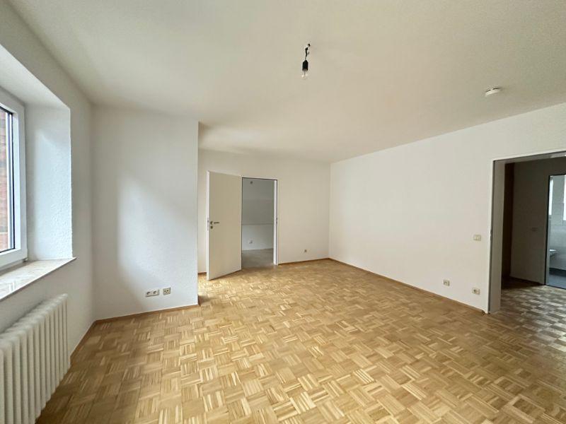 Seniorenwohnung für ZWEI Personen mit WBS!! zimmer