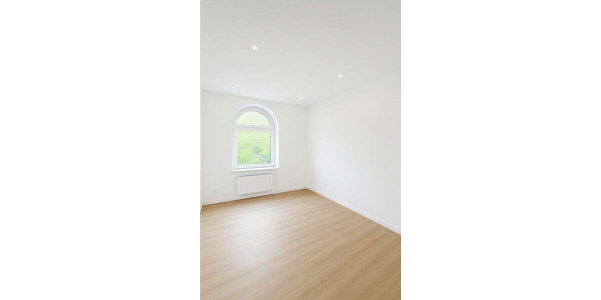 3 Zimmer-Wohnung, hochwertig saniert, provisionsfrei 3 zimmer