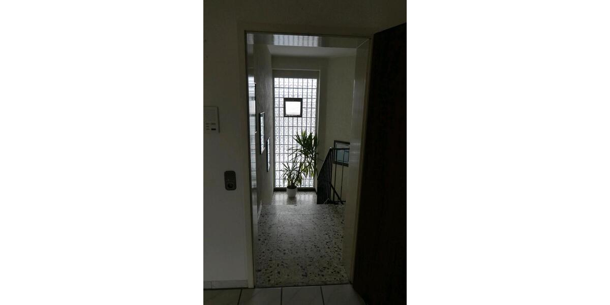 Duisburg Buchholz: Schöne 3 Zi-Wohnung+Hobbyraum+Balkon 86qm 4 zimmer