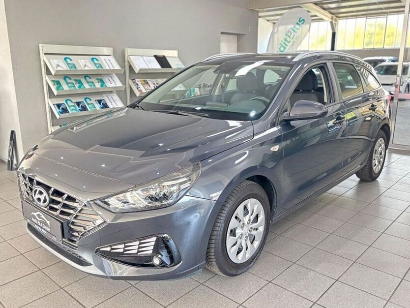 i30