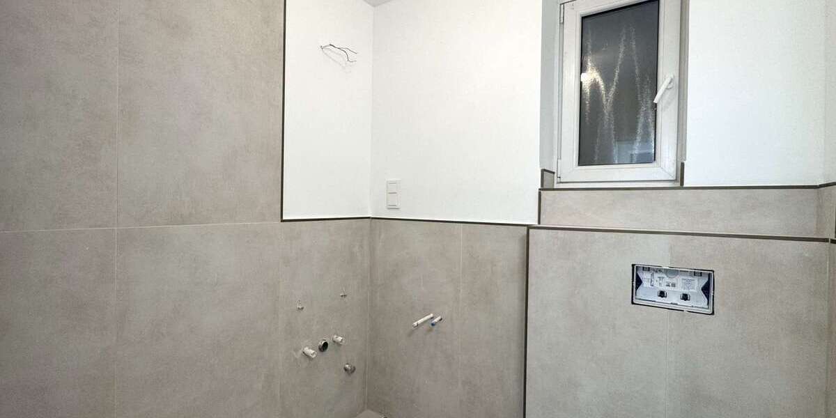 Helle frisch sanierte 2,5 Zimmer Wohnung in Bestlage von Wattenscheid – direkt am Aldi & Netto 2 zimmer