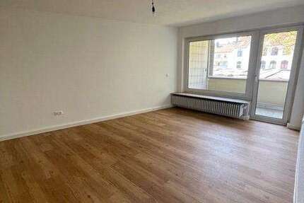 Wohnung zum Mieten in Wuppertal 709 € 82 m²