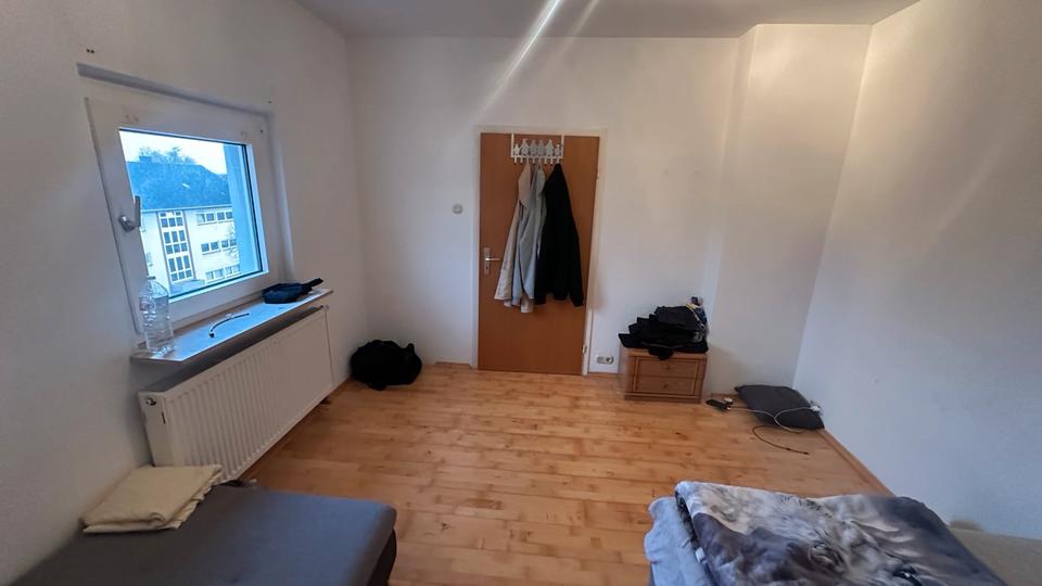 Etagenwohnung Gladbeck - 3 Zimmer, 90 m&sup2;, 700&euro; | Angebot:25822551