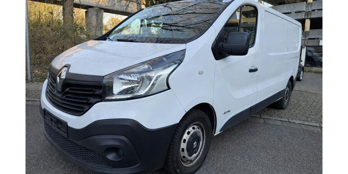 Renault Trafic 259.654 km 5.200 &euro; Essen 45276