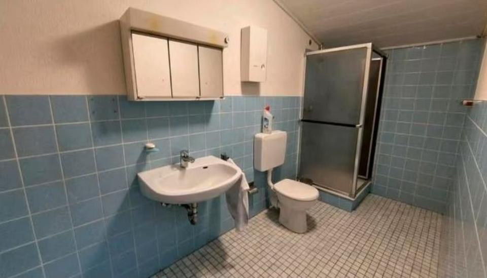 Modernisiertes Split-Level-Haus in Bochum-Höntrop von Privat 5.5 zimmer