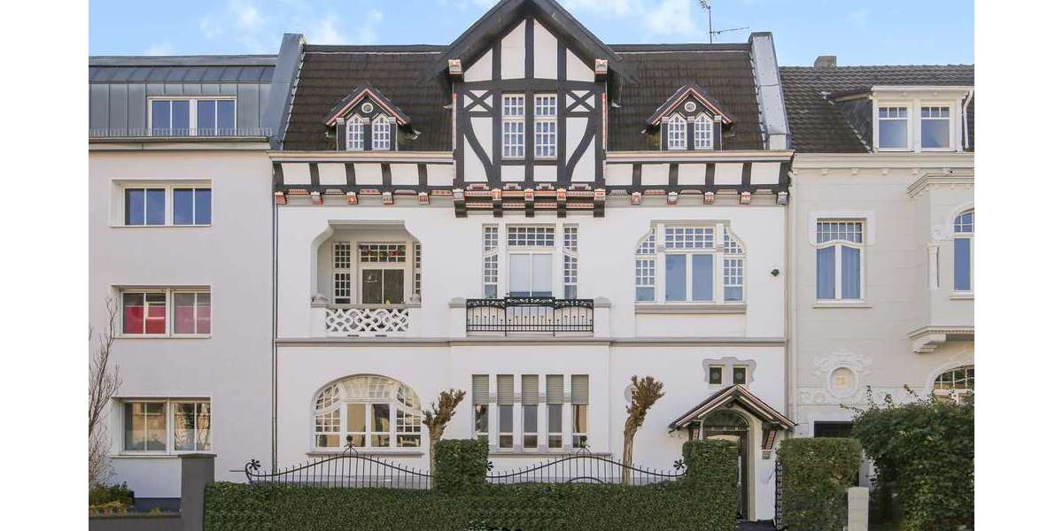 Haus zum Kaufen in Mülheim an der Ruhr 850.000 € 345 m² 11 zimmer