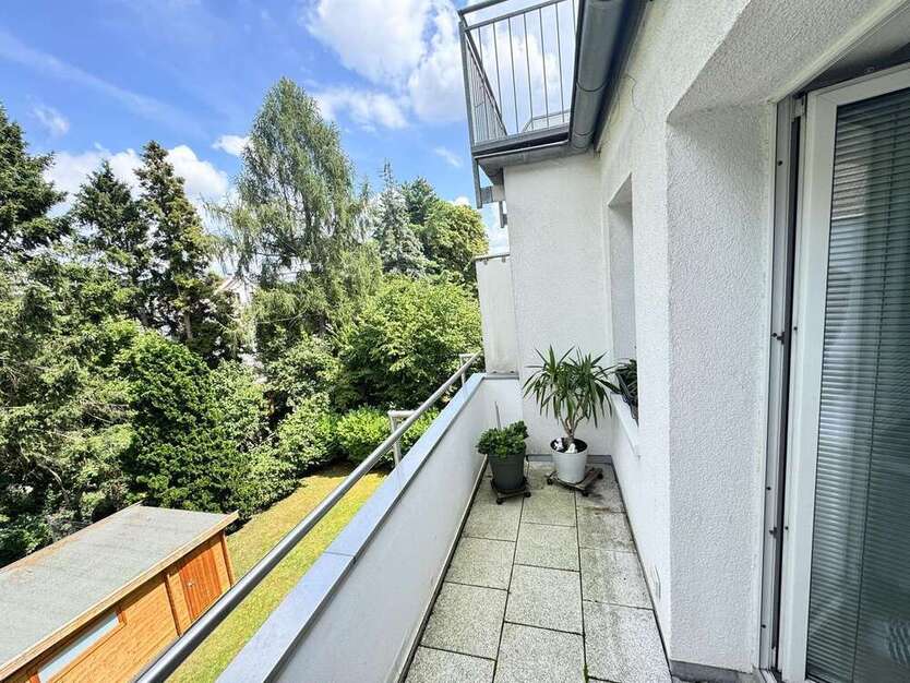 Wohnung zum Mieten in Düsseldorf 770 € 67 m²