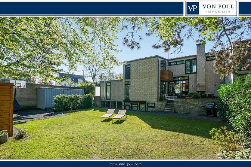 Haus zum Kaufen in Düsseldorf 1.890.000 € 360 m²