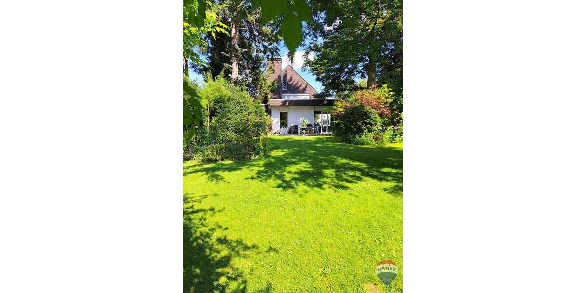 Einfamilienhaus Dinslaken Innenstadt - 8 Zimmer, 240 m&sup2;, 698.000&euro; | Angebot:25730854