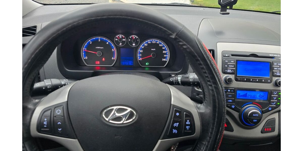 Hyundai i30 137.800 km 7.000 &euro; Essen 45149