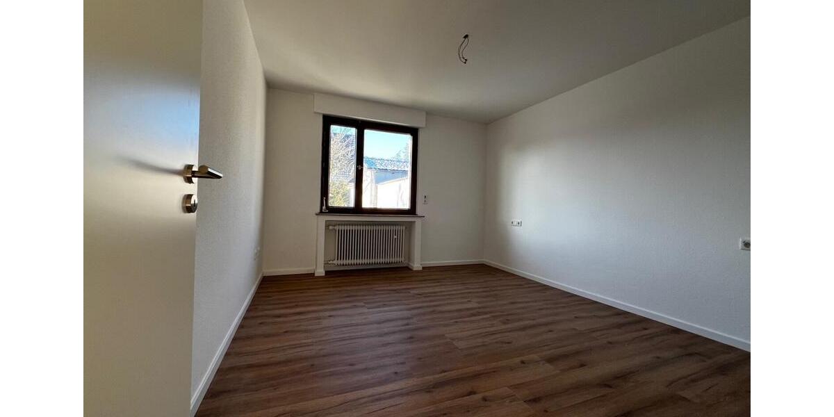 Erdgeschoßwohnung Herdecke - 3 Zimmer, 70 m&sup2;, 890&euro; | Angebot:25783004