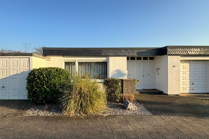 Haus zum Mieten in Düsseldorf-Urdenbach 2.500 € 157 m²