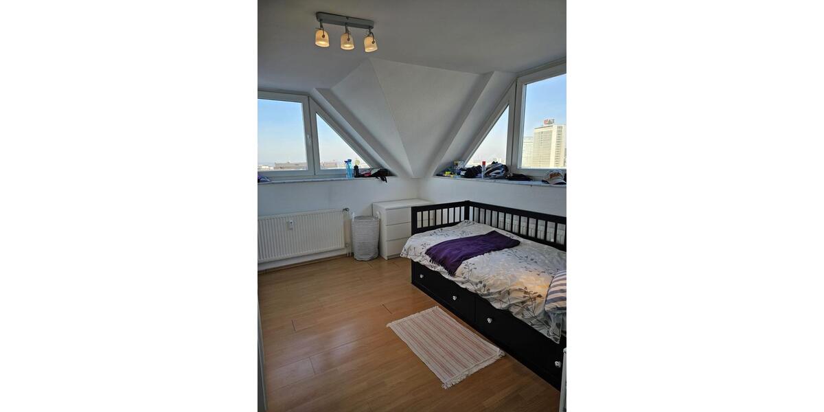 Dachgeschosswohnung in zentraler Lage von Essen 2 zimmer