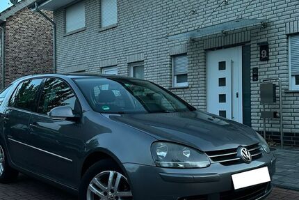 VW Golf 190.000 km 2.500 &euro; Oberhausen 46149