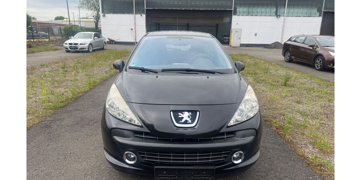 Peugeot 207 89.000 km 2.990 &euro; Hünxe 46569
