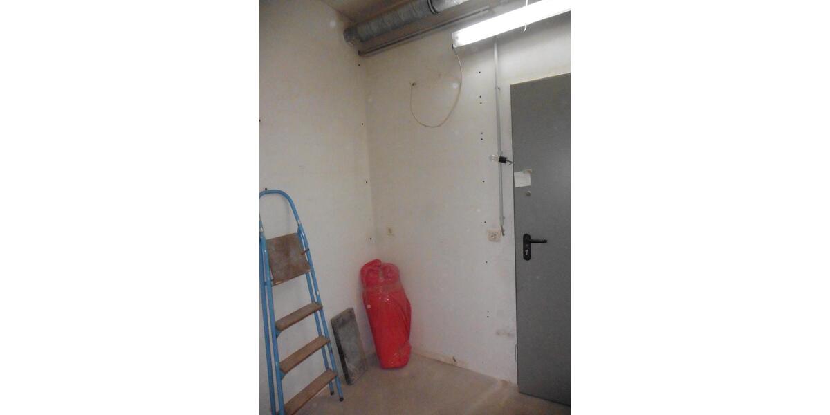 Etagenwohnung Gelsenkirchen Gelsenkirchen-Mitte - 2 Zimmer, 76 m&sup2;, 140.000&euro; | Angebot:27446944