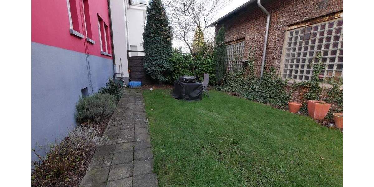 Etagenwohnung Gelsenkirchen Buer - 3 Zimmer, 83 m&sup2;, 565&euro; | Angebot:25747879