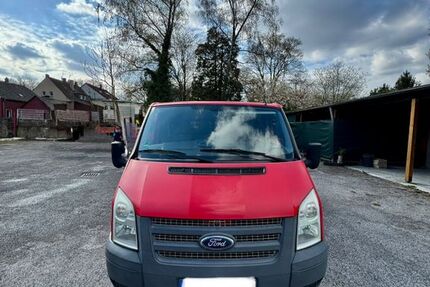 Ford Transit 210.000 km 5.699 &euro; Oberhausen 46045
