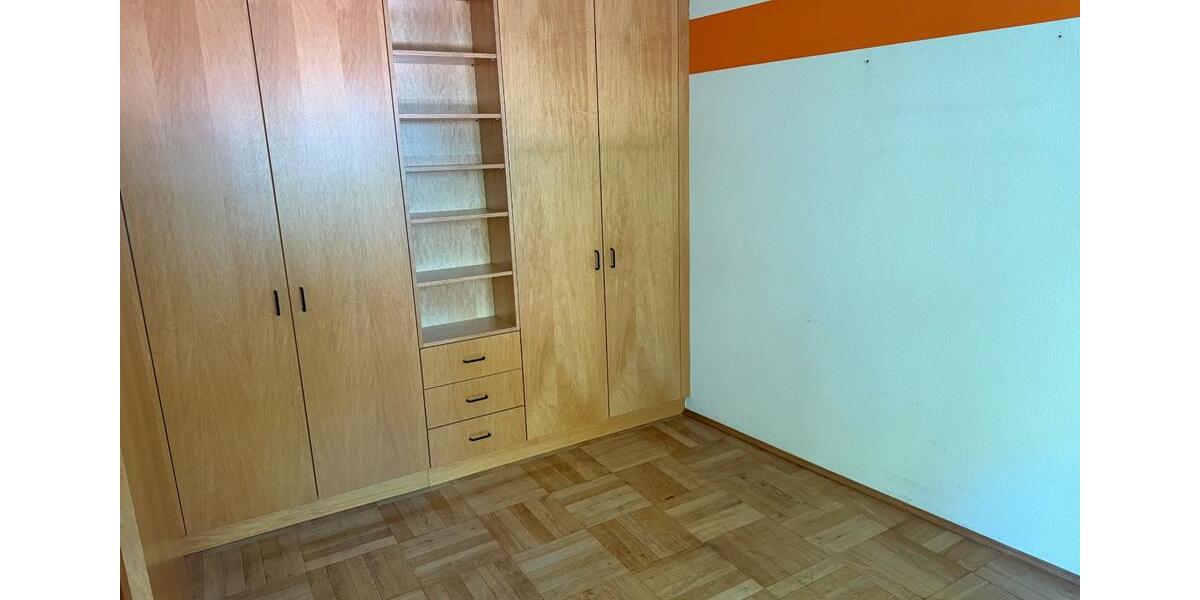 Etagenwohnung Gelsenkirchen Gelsenkirchen-Mitte - 4.5 Zimmer, 120 m&sup2;, 1.050&euro; | Angebot:26539758