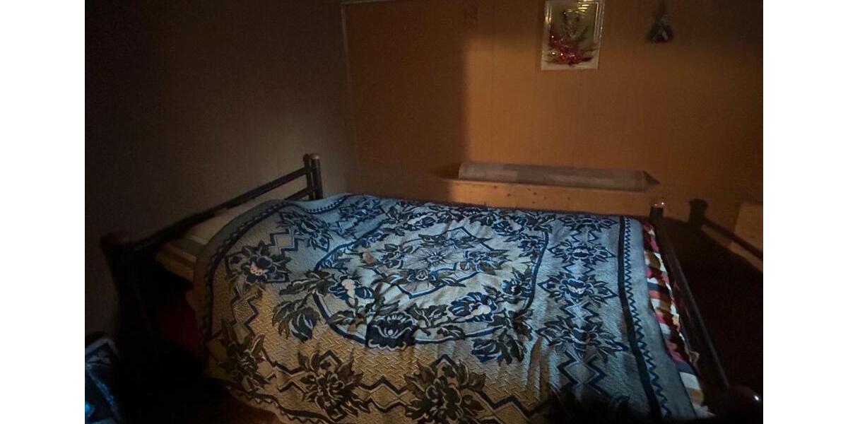 Reihenhaus Duisburg Rheinhausen - 3 Zimmer, 80 m&sup2;, 1.200&euro; | Angebot:25396681